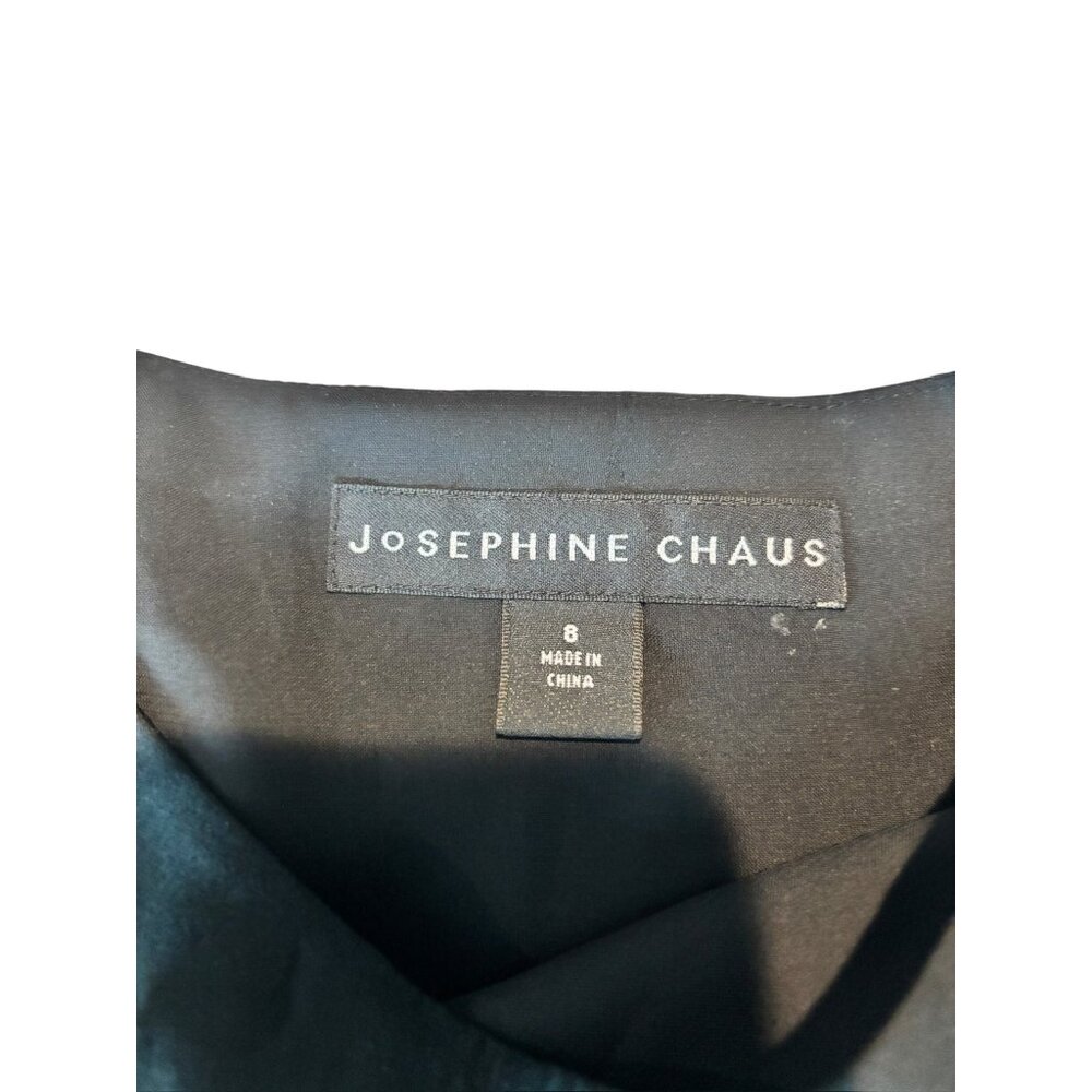 Josephine Chaus Women's Black Floral Embroidery With a  Crocheted Fringe Hem Top - Picture 4 of 8